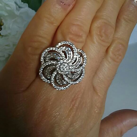 925 Silver LARGE FLOWER CAMELIA Ring SIZE 7 Simulated Diamonds Stamped Cocktail - Picture 5 of 14